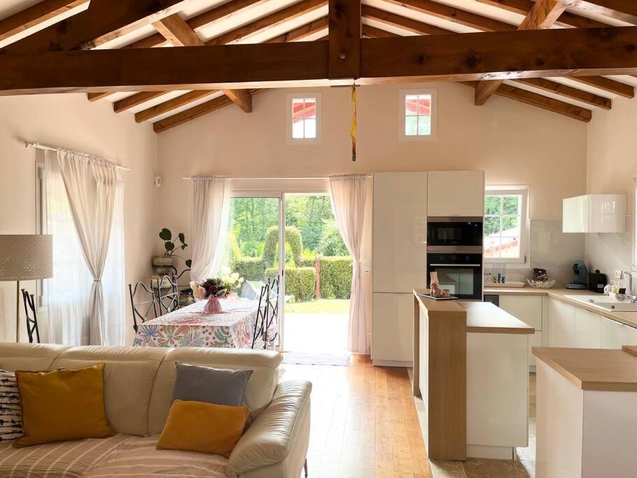 1Km Plage, Agreable Maison 6 Pers Classee 3* Hendaye Exterior photo